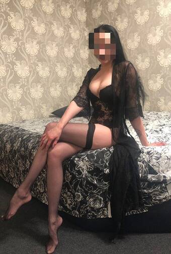 Проститутка Тамара +7(981)136-33-84 Питера